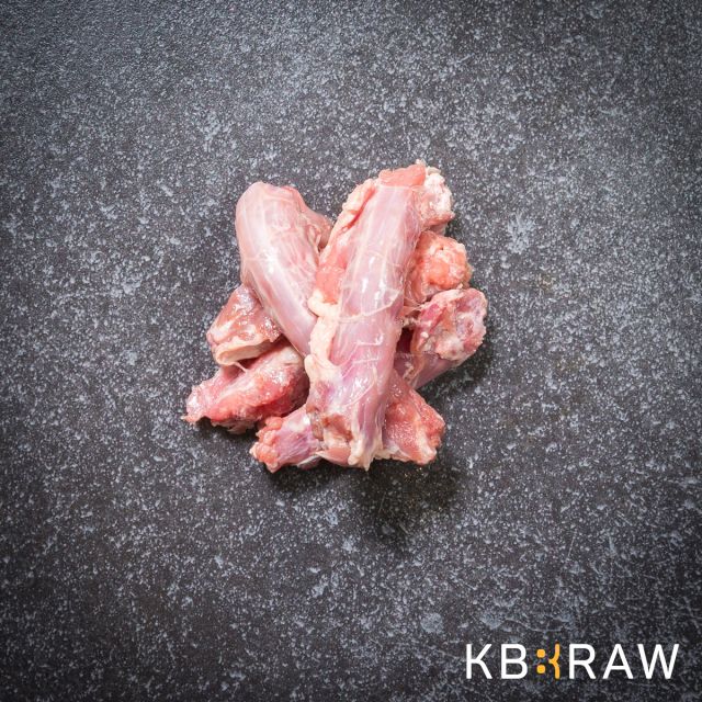 KB BARF Kippennekken Heel - circa 1 kg